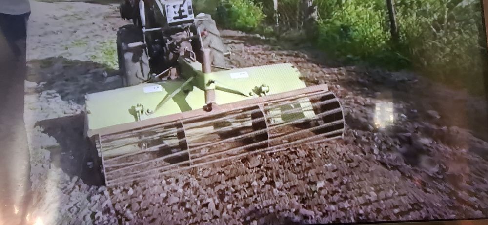 В Умані Культивація горанка. землі вспашка фрезерування  важким мотобл