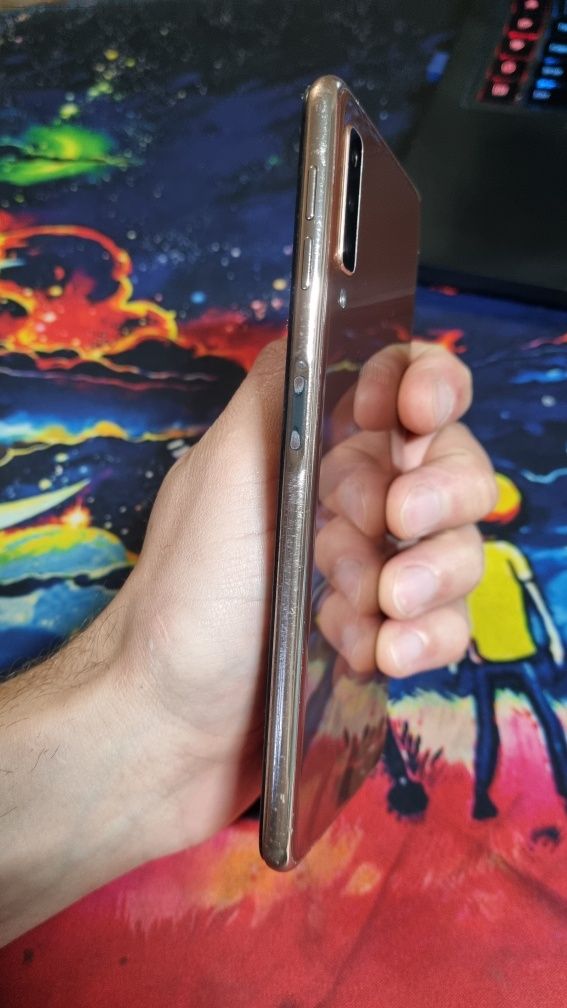 Телефон samsung A7 64GB