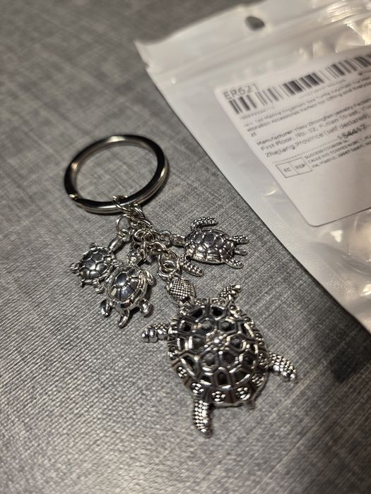 Brelok do kluczy, torebki, plecaka. Zawieszka do auta - Żółwie morskie