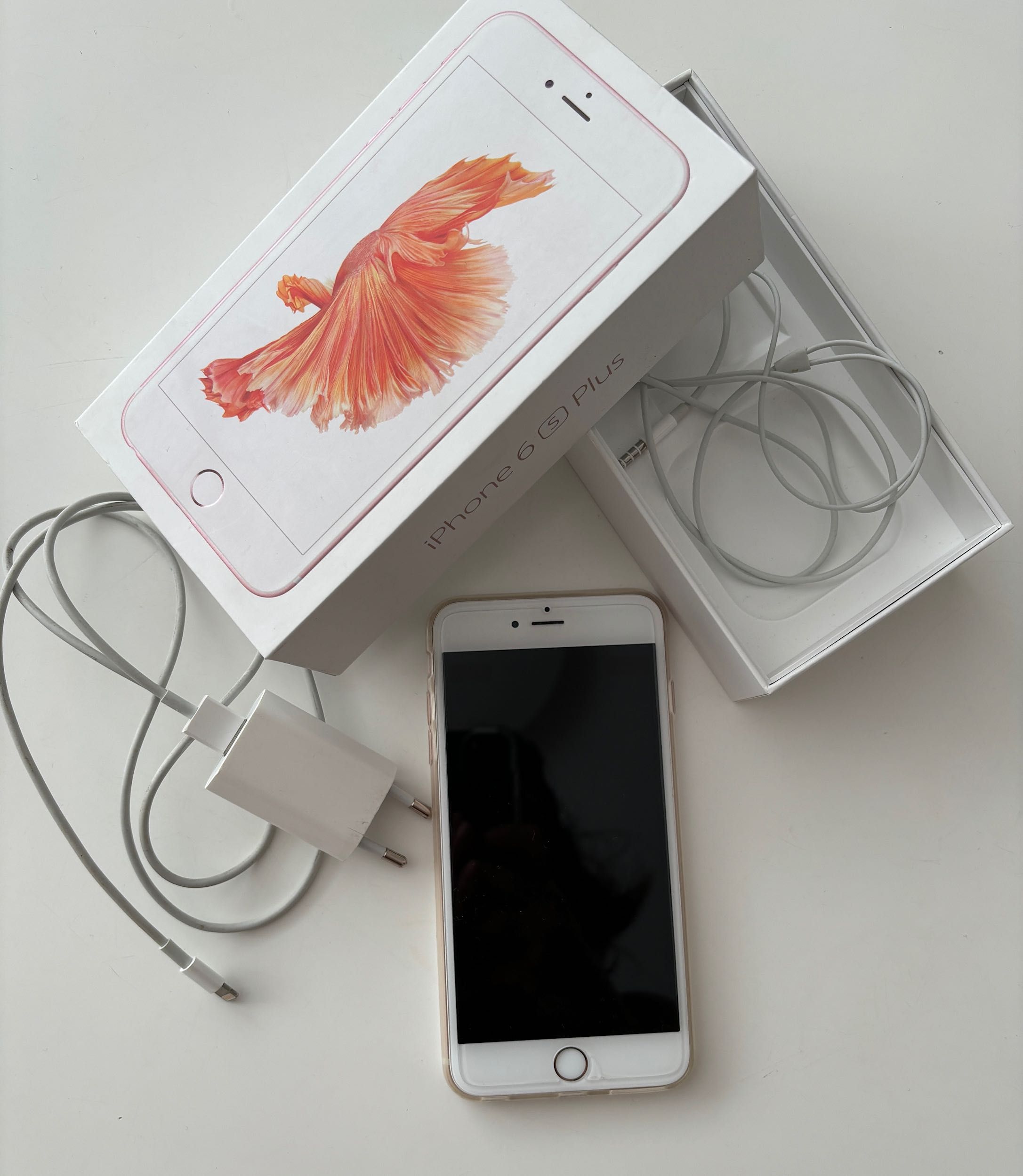 iPhone 6s Plus golden rose