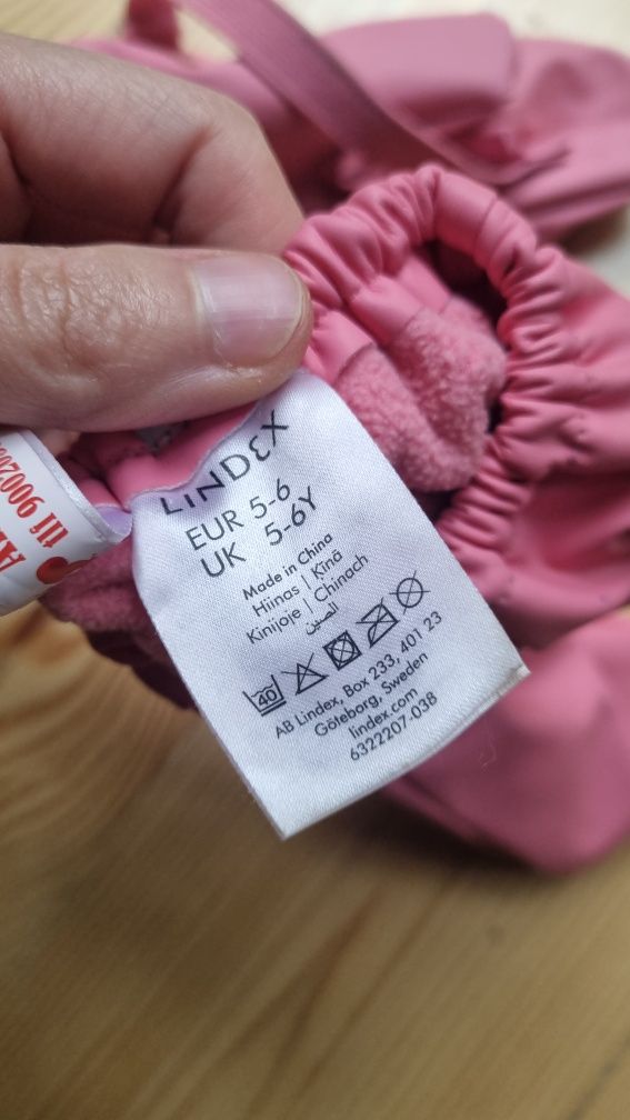 Dwie lewe rękawiczki gumowe