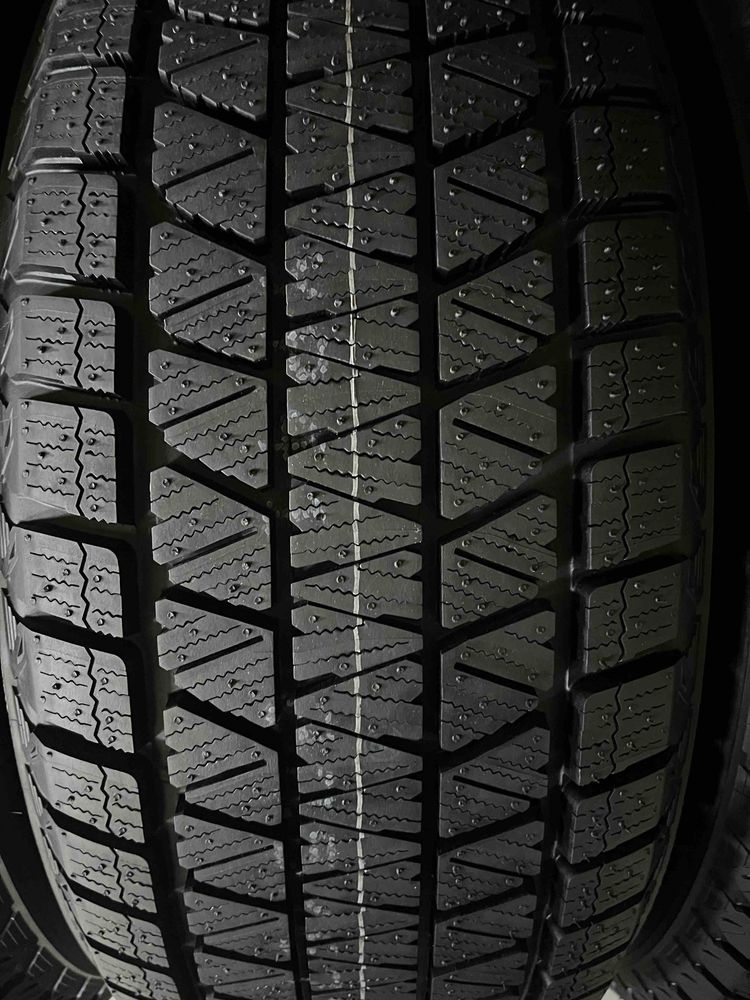 265/55/20 R20 Bridgestone Blizzak DMV-3 4шт нові зима