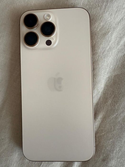 Iphone 16 Pro Max sem marcas de uso