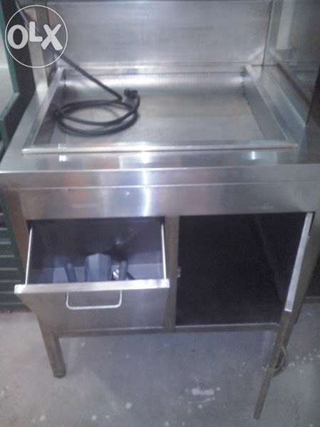 Móvel inox p/ escorrer e manter batata frita quente 850x850x1800 mm