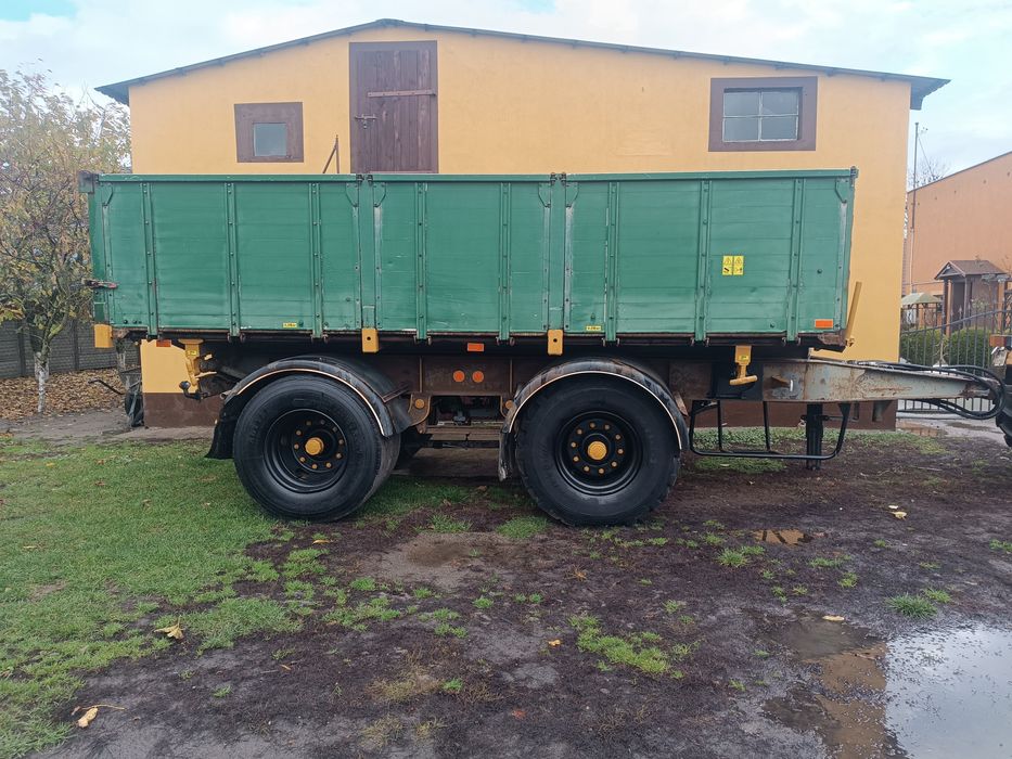 Przyczepa Schmitz trzy stronny wywrot z Niemiec