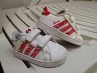 Sapatilhas menina adidas minie 19