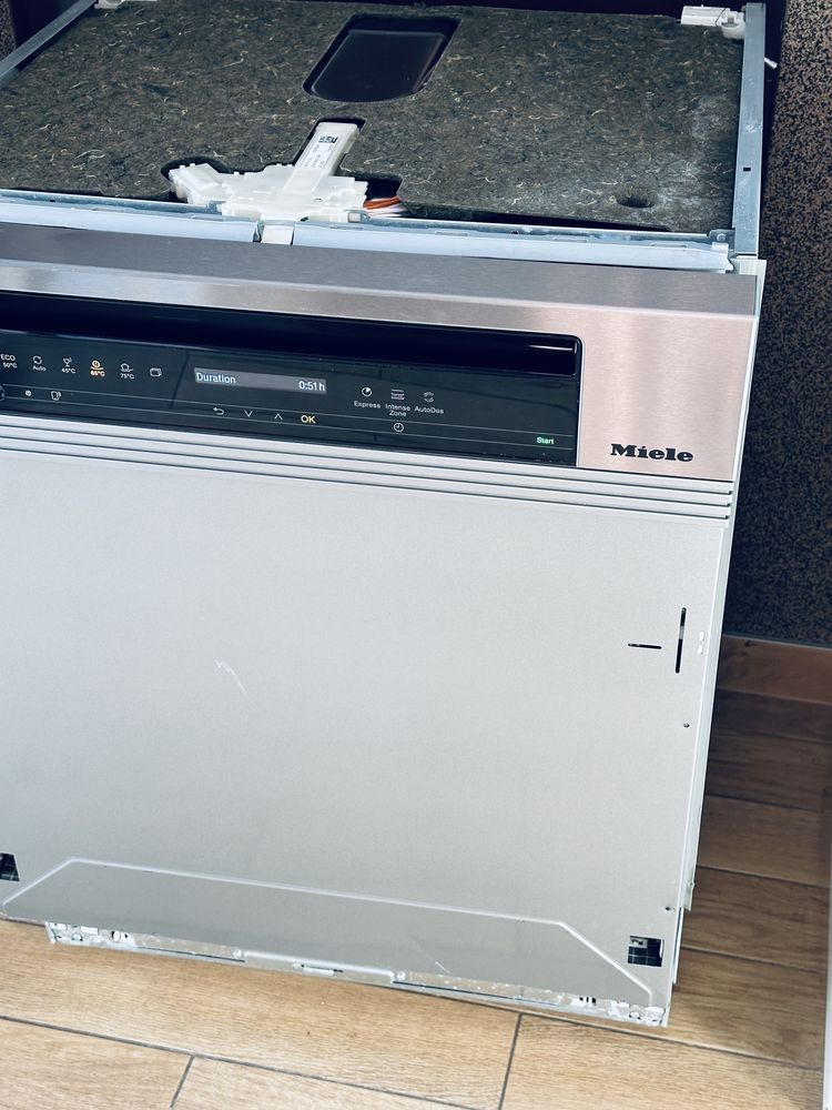 MIELE Zmywarka G7310 SCi AutoDos AutoOpen