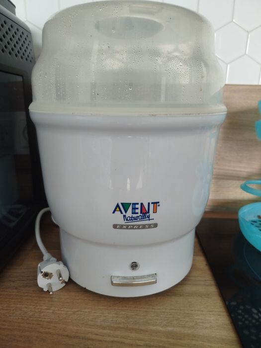 Elektryczny sterylizator parowy Philips