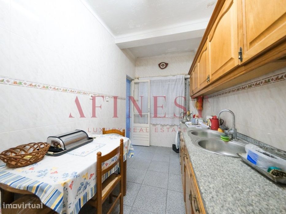 Apartamento T3 No Pragal, Almada