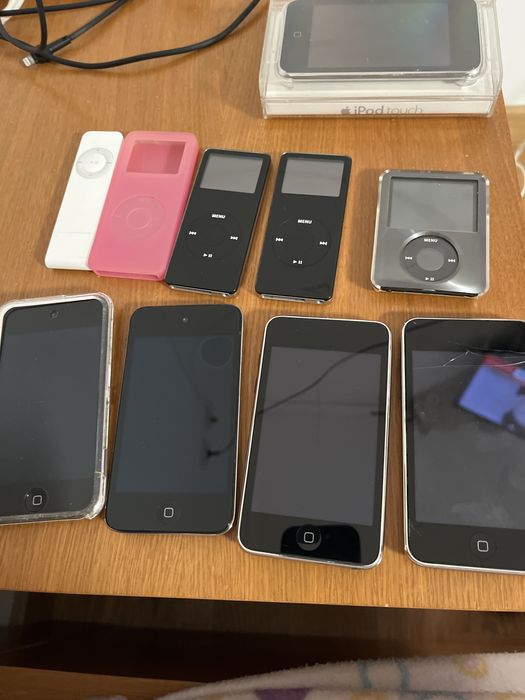 Varios modelos de IPOD