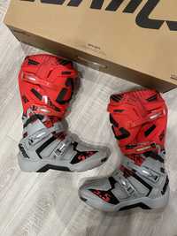 Мотоботи LEATT 5.5 FlexLock Enduro Boot - JW22 [Red], 10