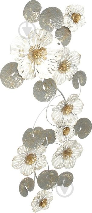 Декоративный металлический цветок