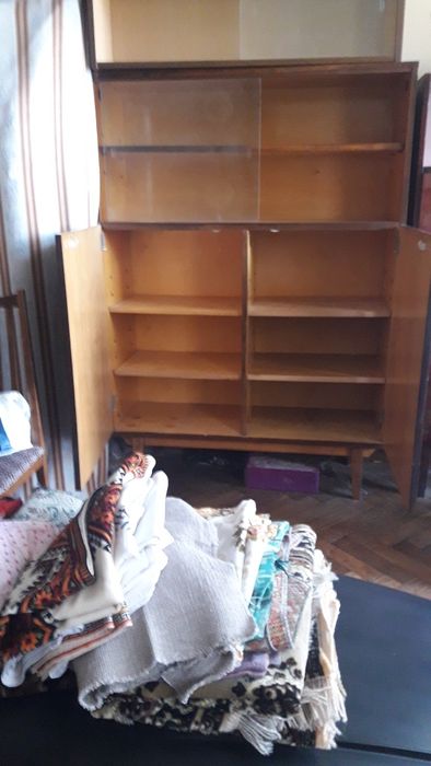 Шафа книжкова вінтажна