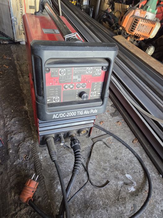 Зварювальний апарат VITALS AC/DC TIG