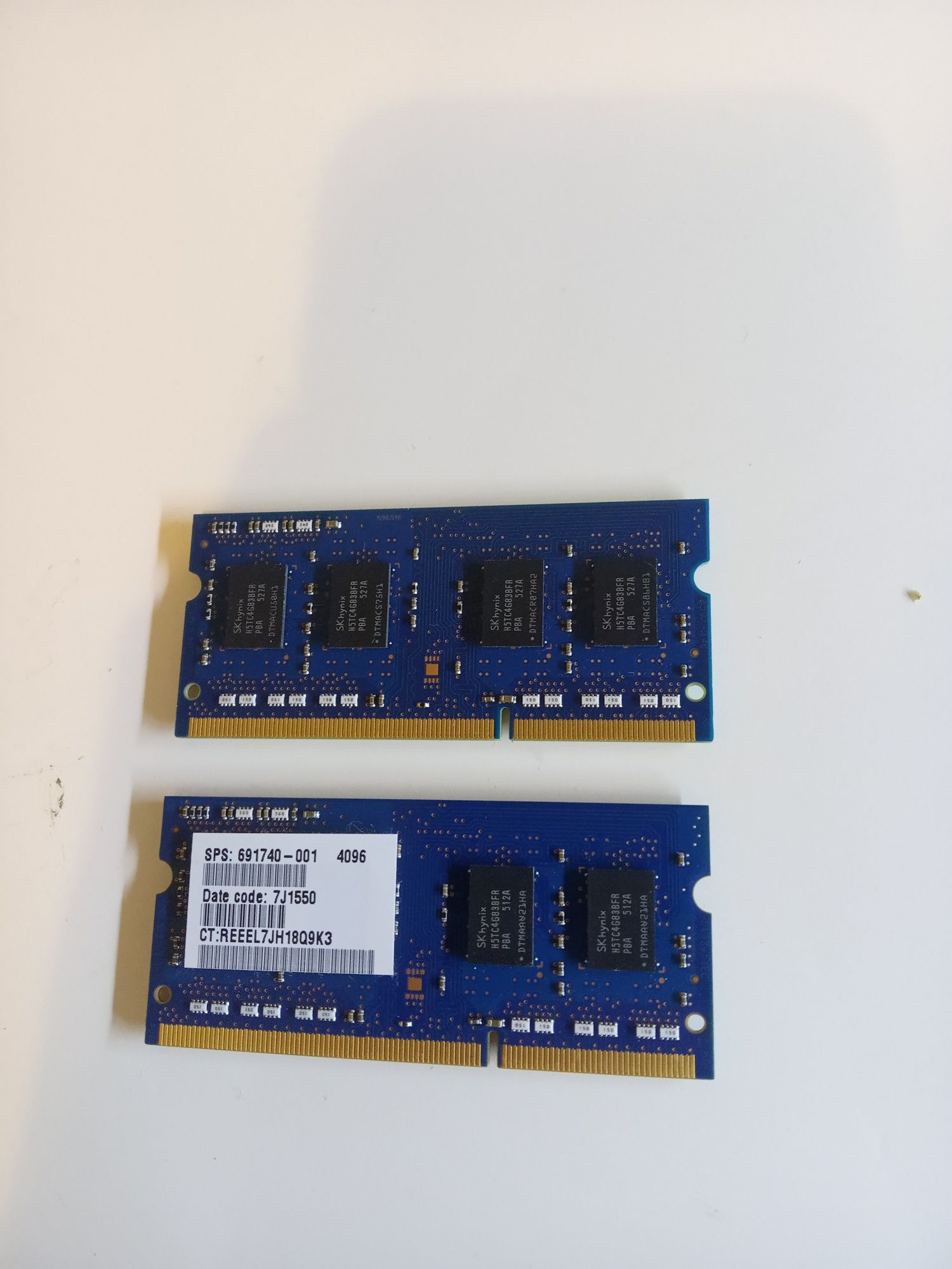 Оперативна пам'ять для ноутбука DDR-3 4GB, PC3L-12800S