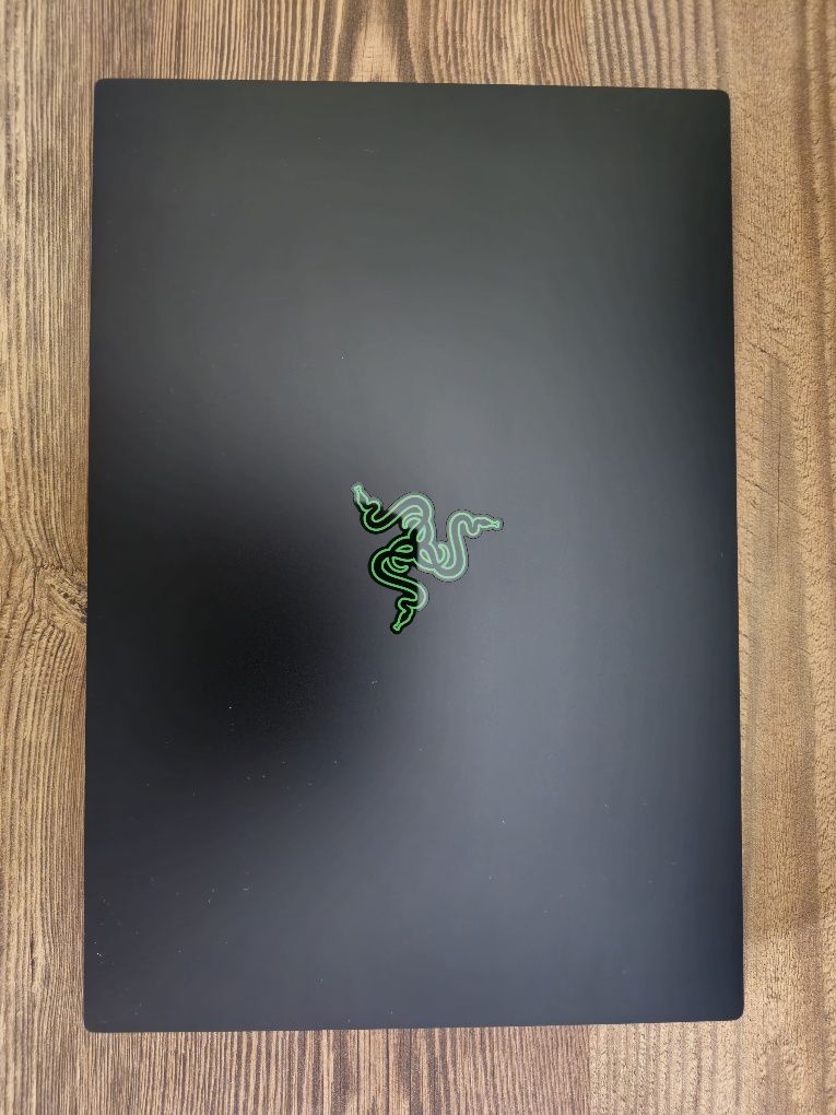 Razer Blade 14 2k Ryzen 9 RTX 3060 16GB/1TB