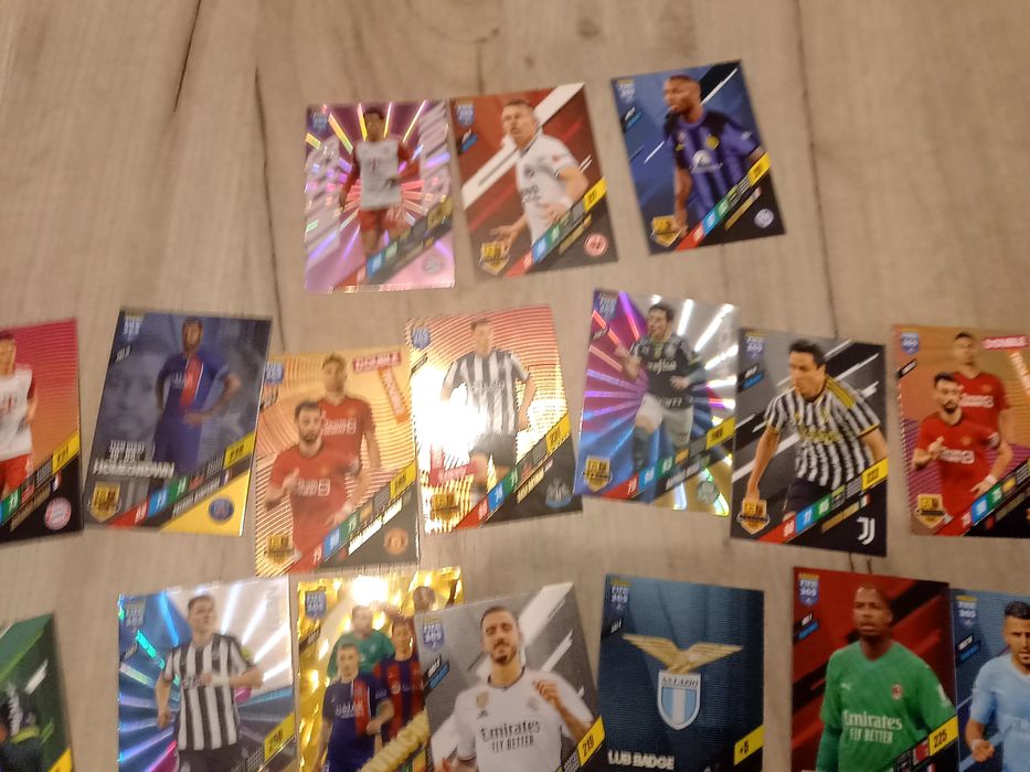 Karty piłkarskie adrenalyn nowe 2024