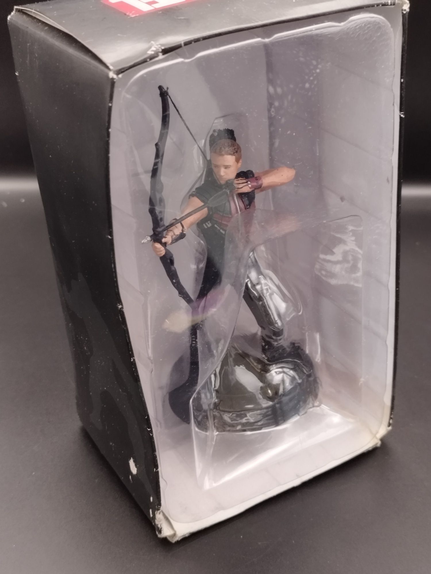 Figurka Marvel Movie Hawkeye 13 cm skala 1:16 figurka