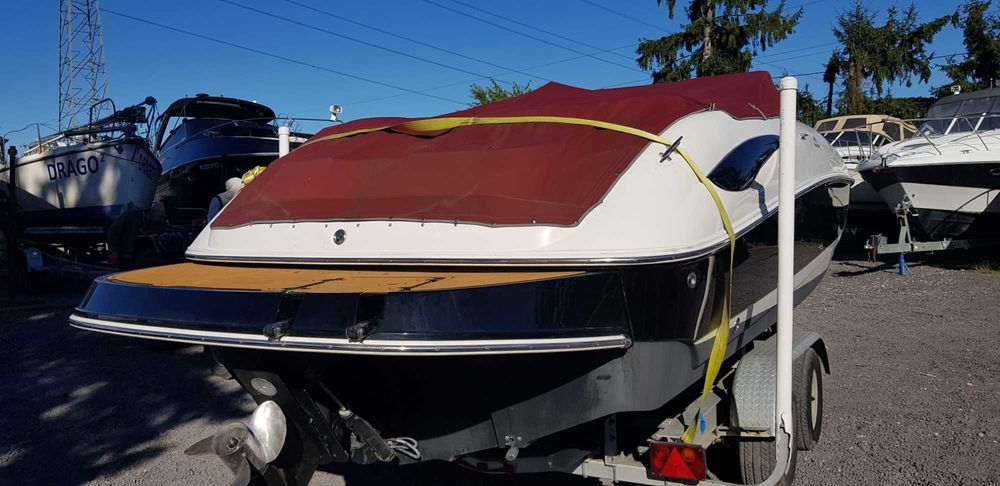 Sprzedam motorówkę otwarto pokladową silnik Mercruiser 5,7 MPI