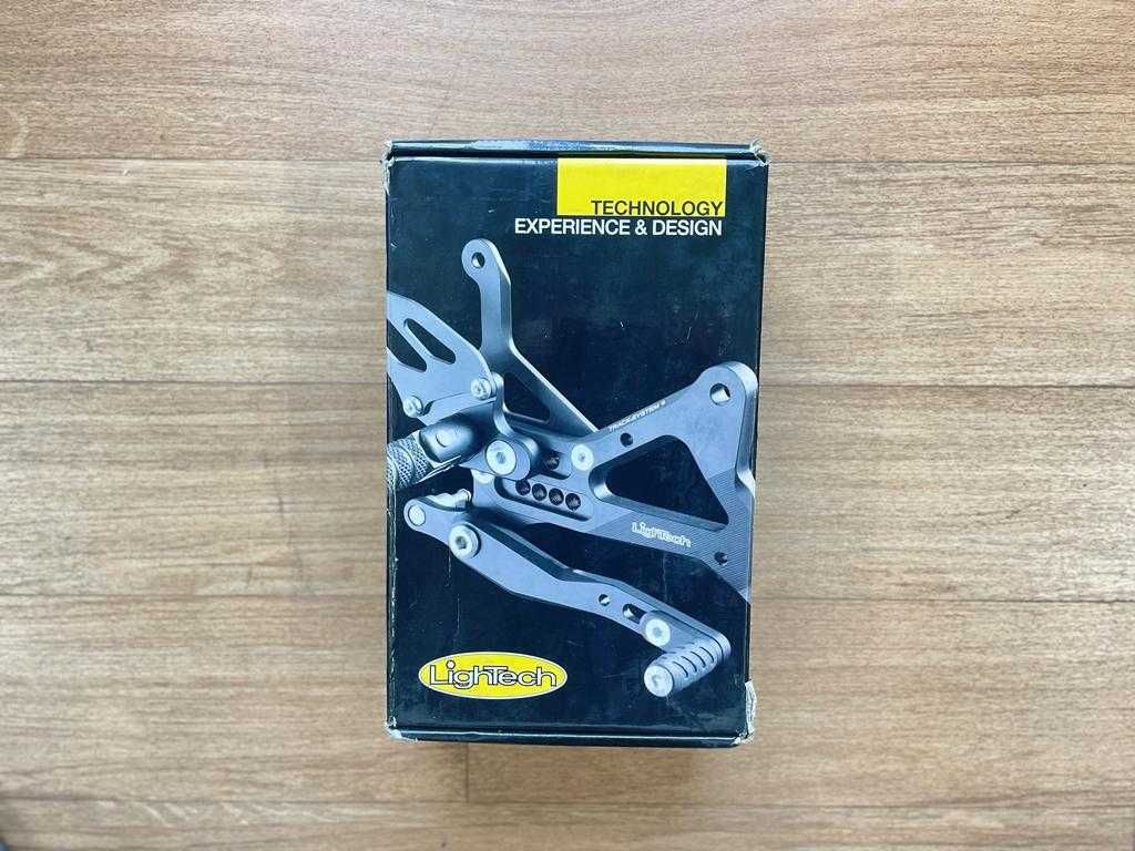 POUSA PÉS LIGHTECH KAWASAKI ZX-10R