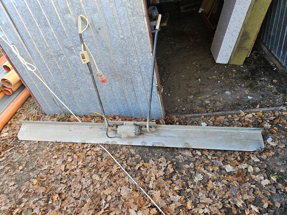 Łata wibracyjna do betonu  2,5 m