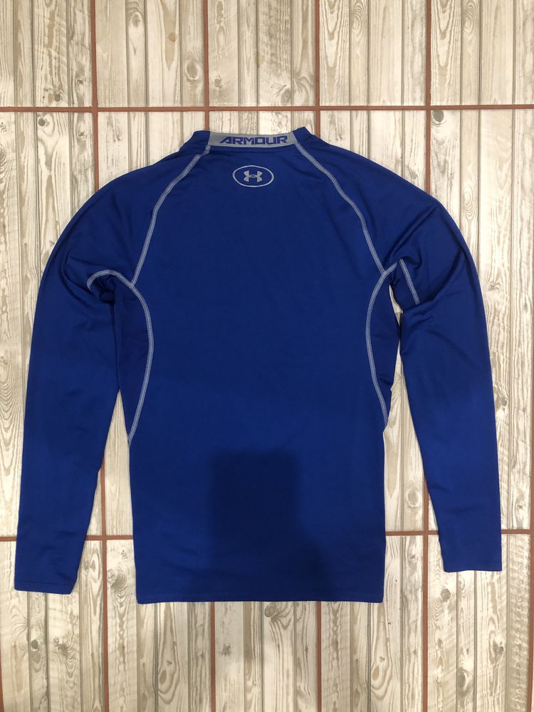 Компрессионная, термо футболка Under Armour