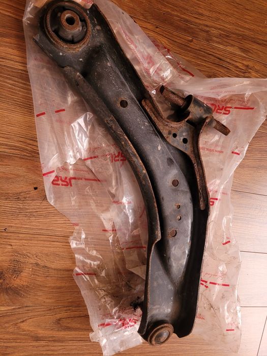 Ричаг Nissan Rogue 2019 оригінал