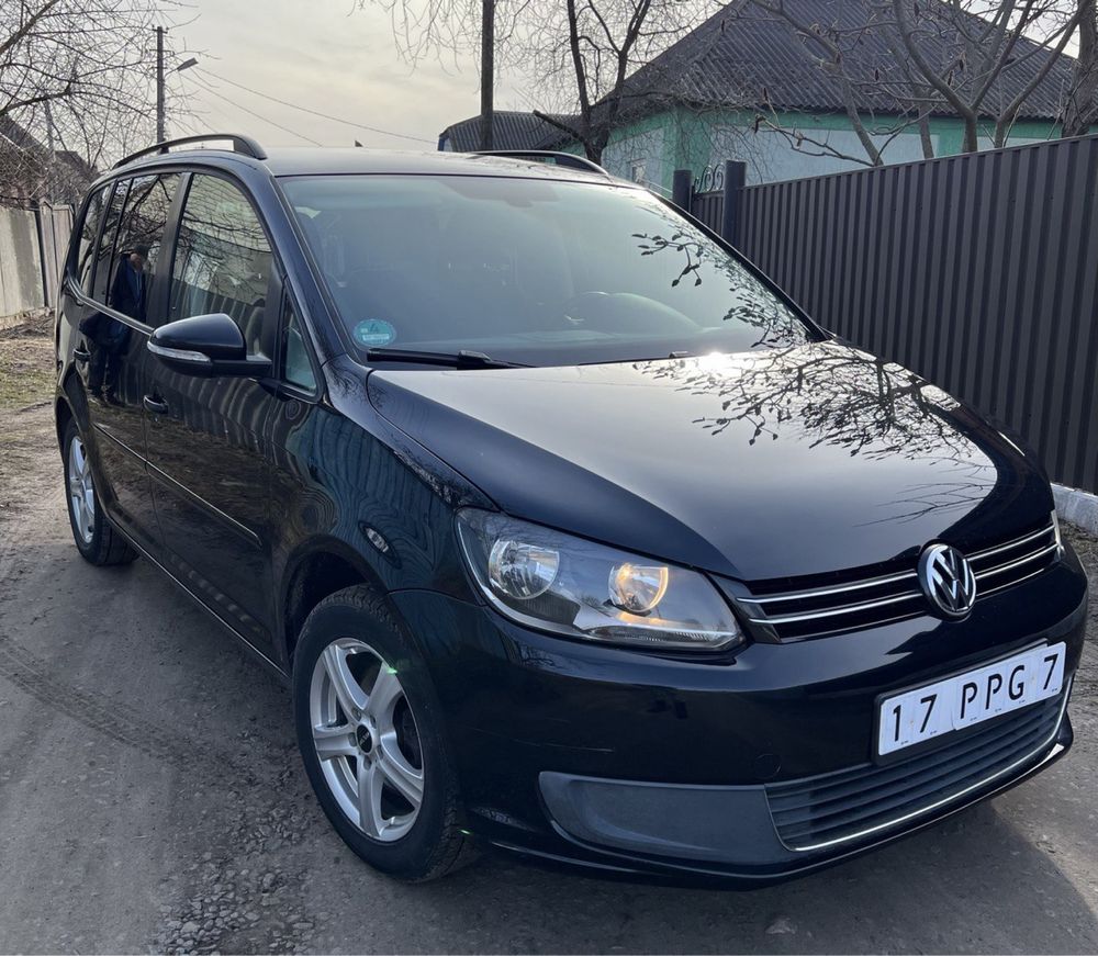 Продам Volkswagen Touran