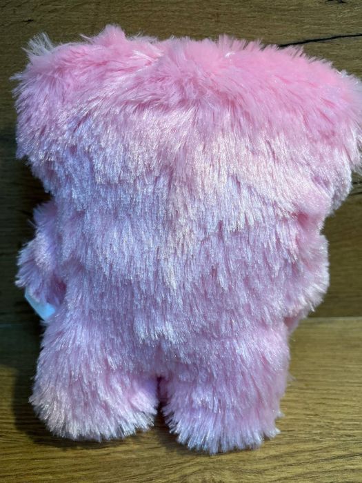 Fuggler - Zubasty pluszak w ksztatcie wrochatego różowego serca