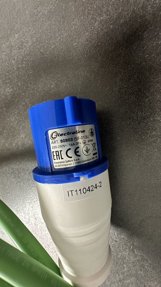Para gerador - cabo ja feito com 2 fichas macho 16A IP 44 (3 pinos)