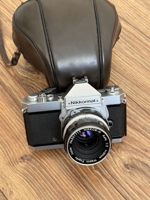 Nikon Nikkormat FT2 плівкова камера. Будь ласка читайте опис!