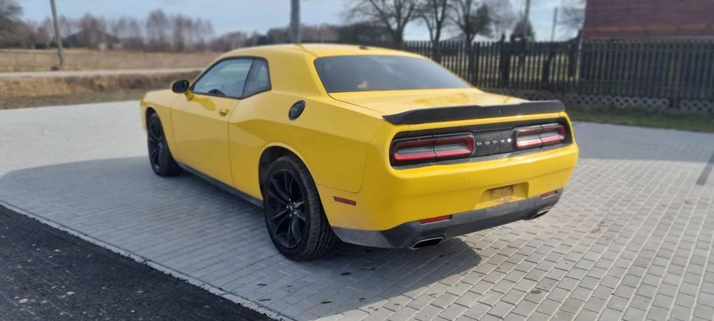Dodge Challenger 2018 PIĘKNY KOLOR 3.6 V6 Na Miejscu Sprawny , wydechy