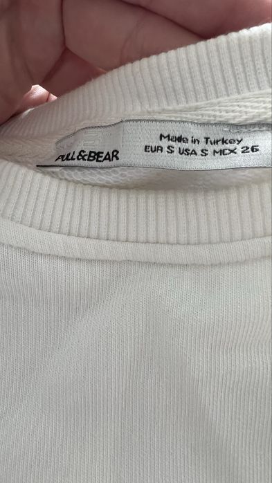 Укороченный свитшот pull&bear