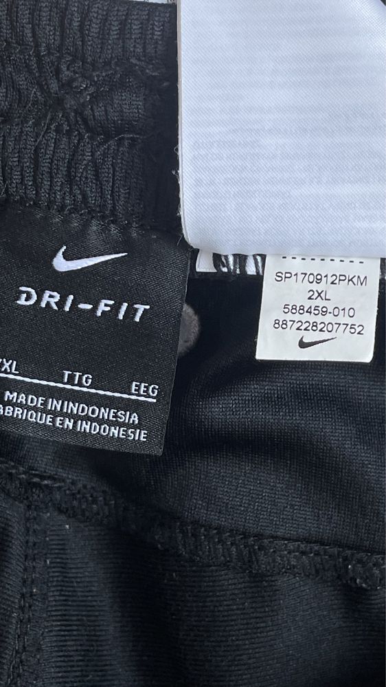 Krótkie spodnie męskie Nike 2XL