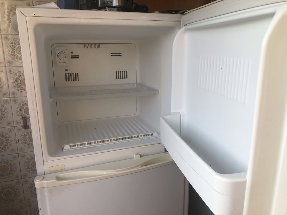 Vendo Frigorifico em bom estado