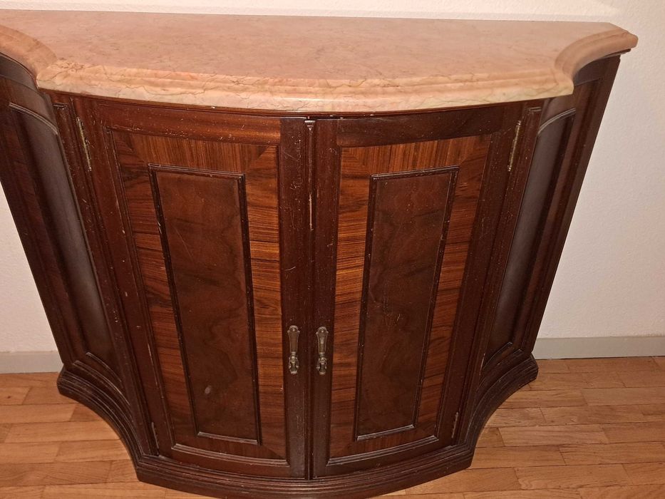 Móvel Antigo Castanho