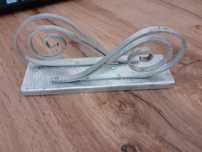 Serwetnik aluminiowy z czasów PRl-u