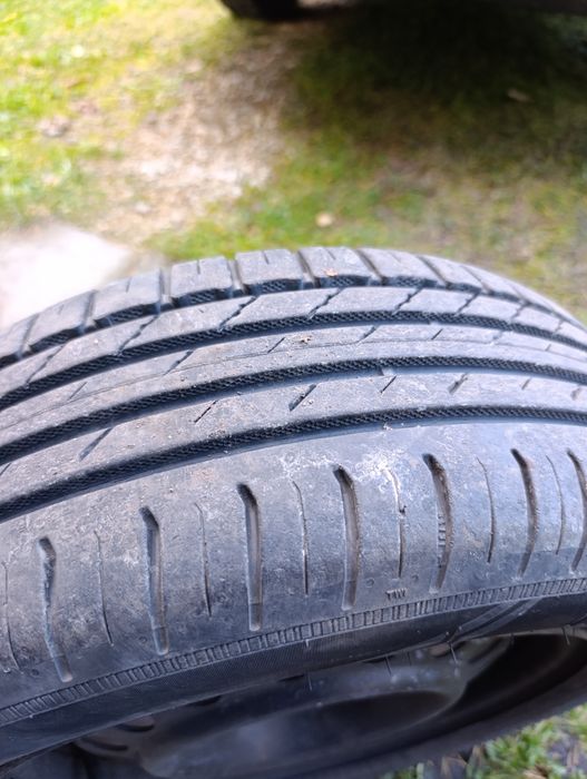 Felgi stalowe z oponami letnimi R14 4x100 60.1 mm