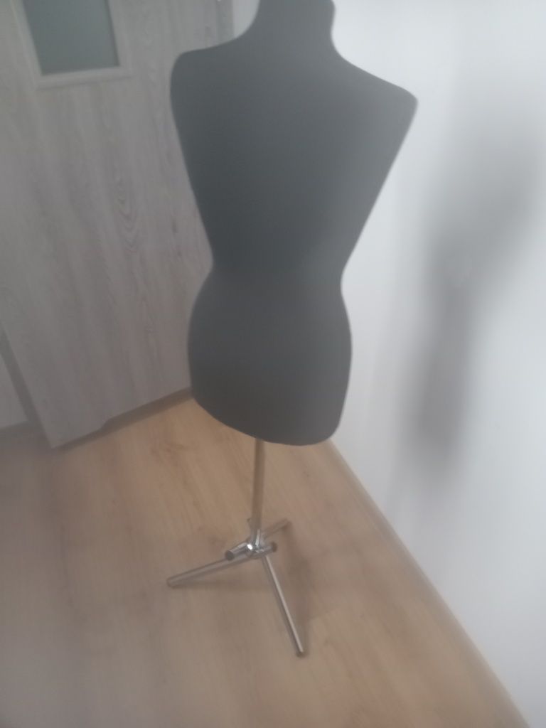 Damski manekin 36/38