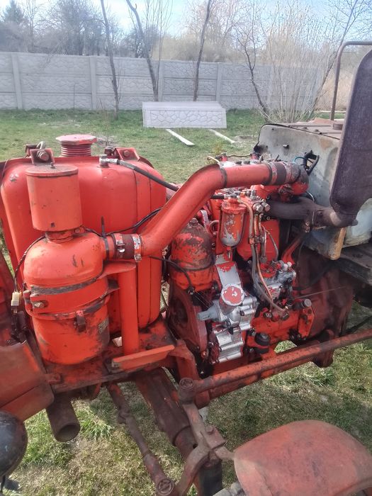 Трактор в хорошому стані