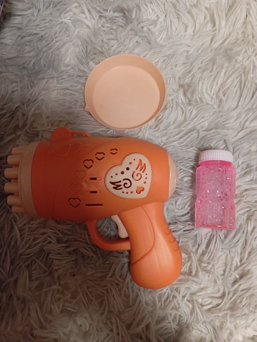 Пістолет для мильних бульбашок