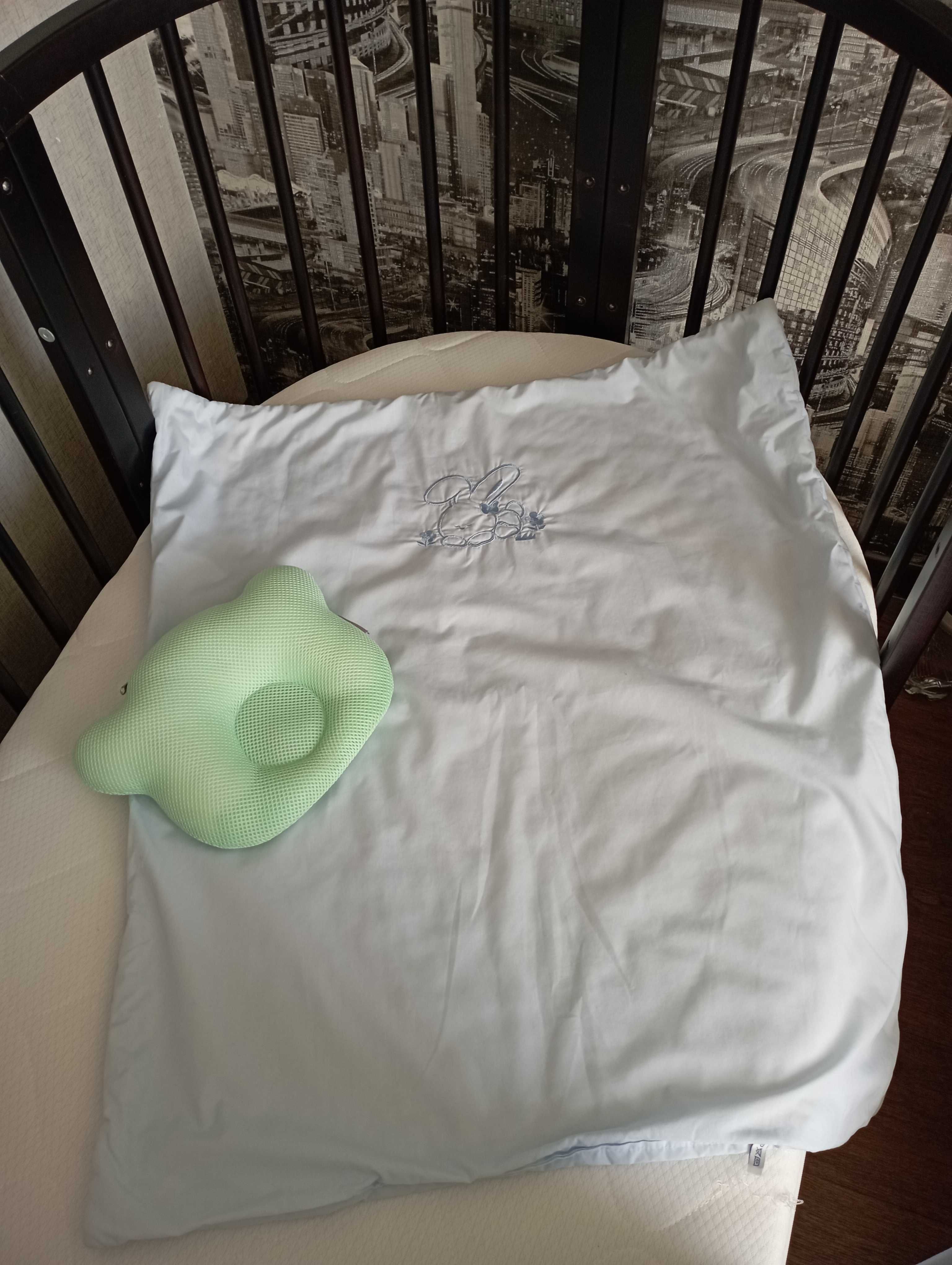 Одіялко та подушка для новонароджених