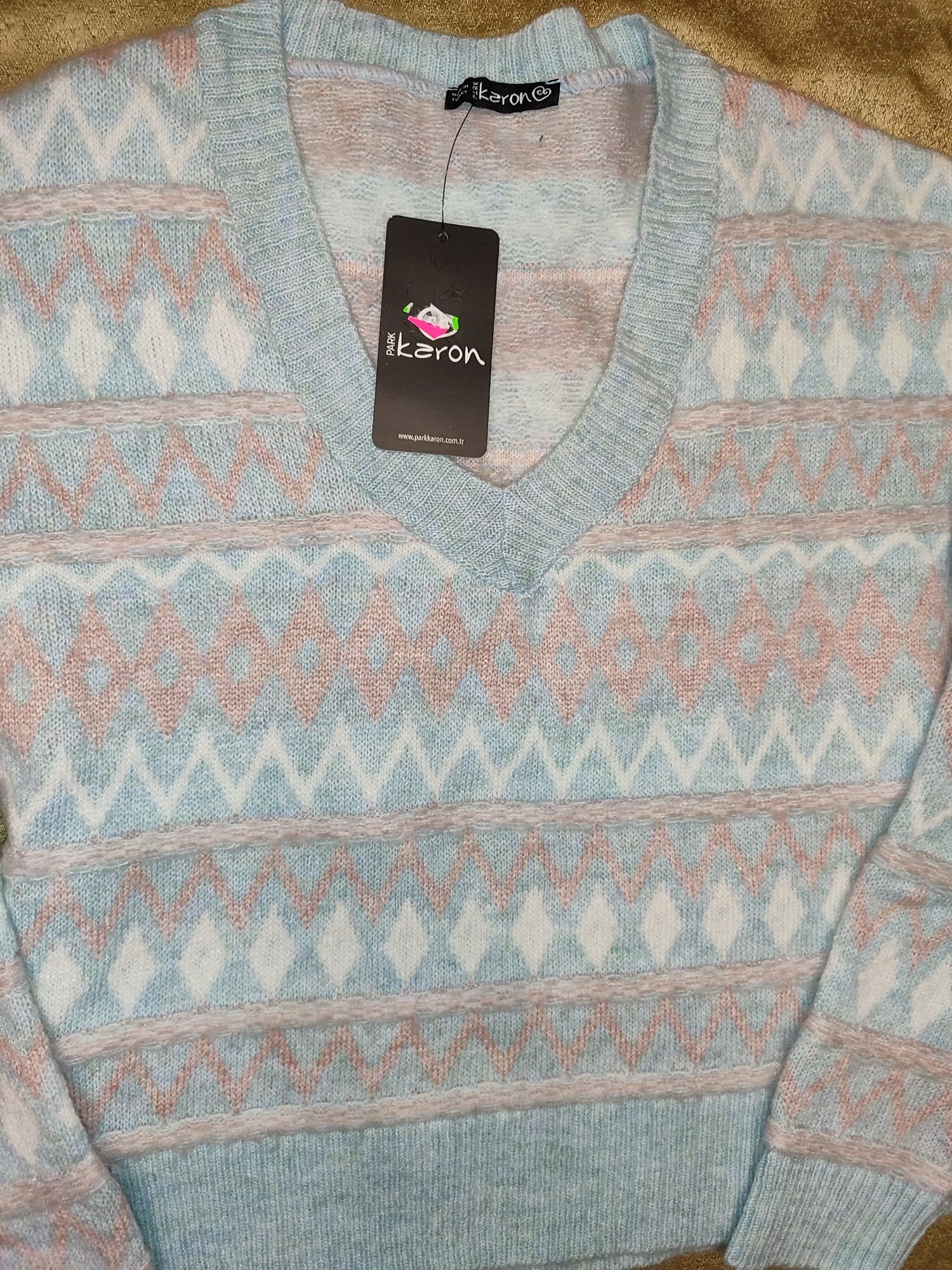 Жіночий светр,світер ,кофта Park Karon