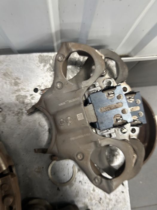 Вилка выбора передач Renault Duster DC4 2018