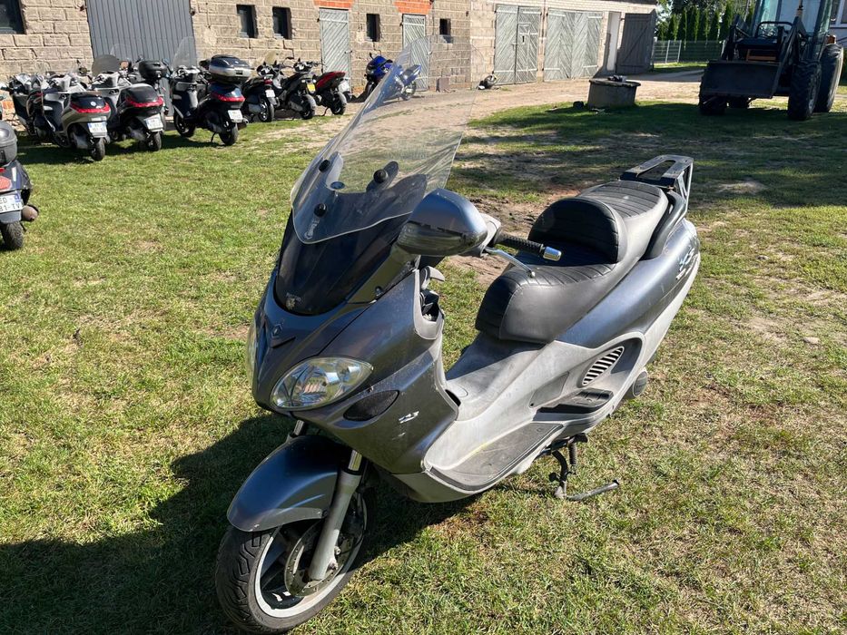Piaggio X9 125 evo na części stacyjka kokpit silnik gaźnik osłony