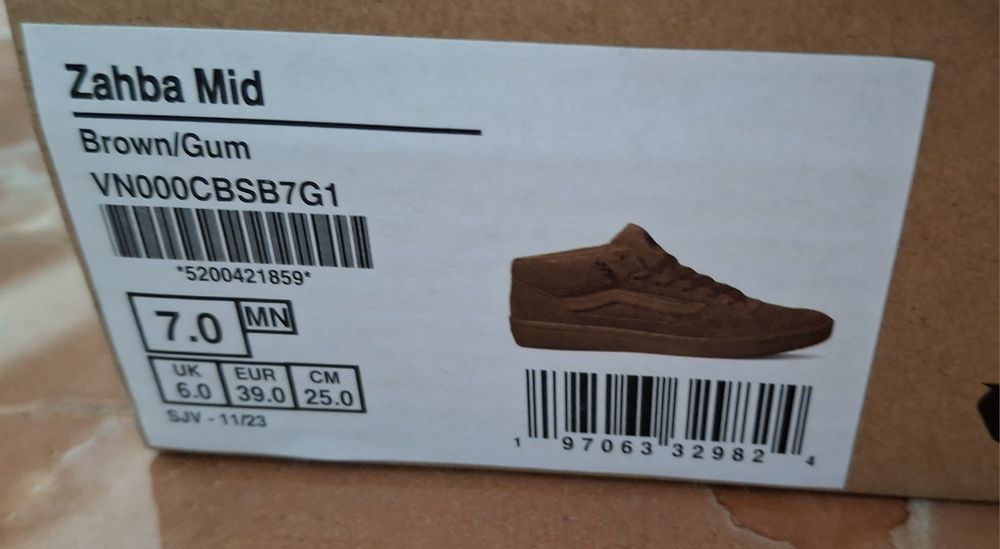 Sapatilhas rapaz / homem castanhas Vans