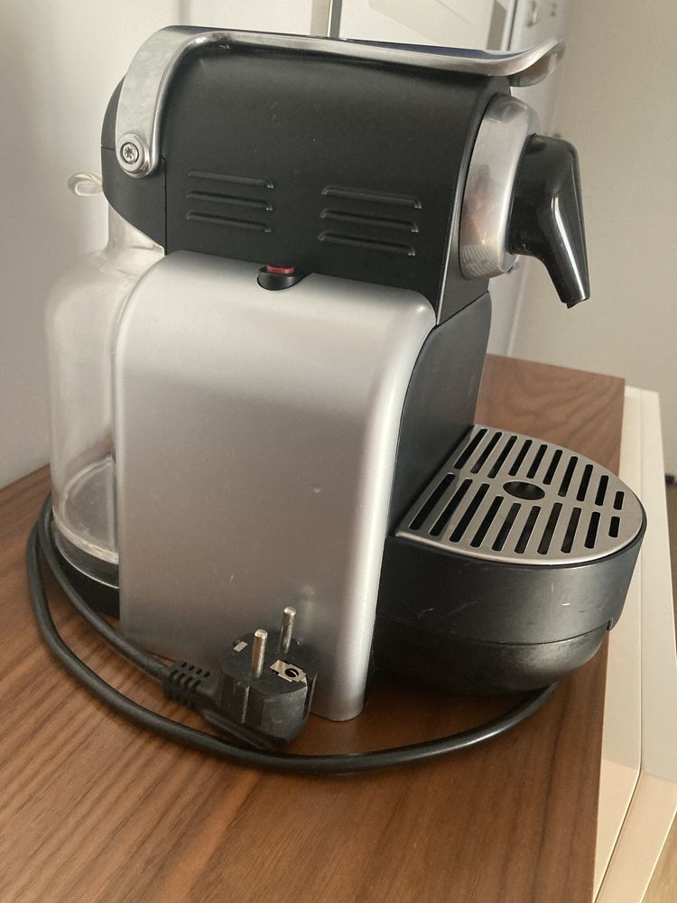 Maquina de cafe Nespresso Krups