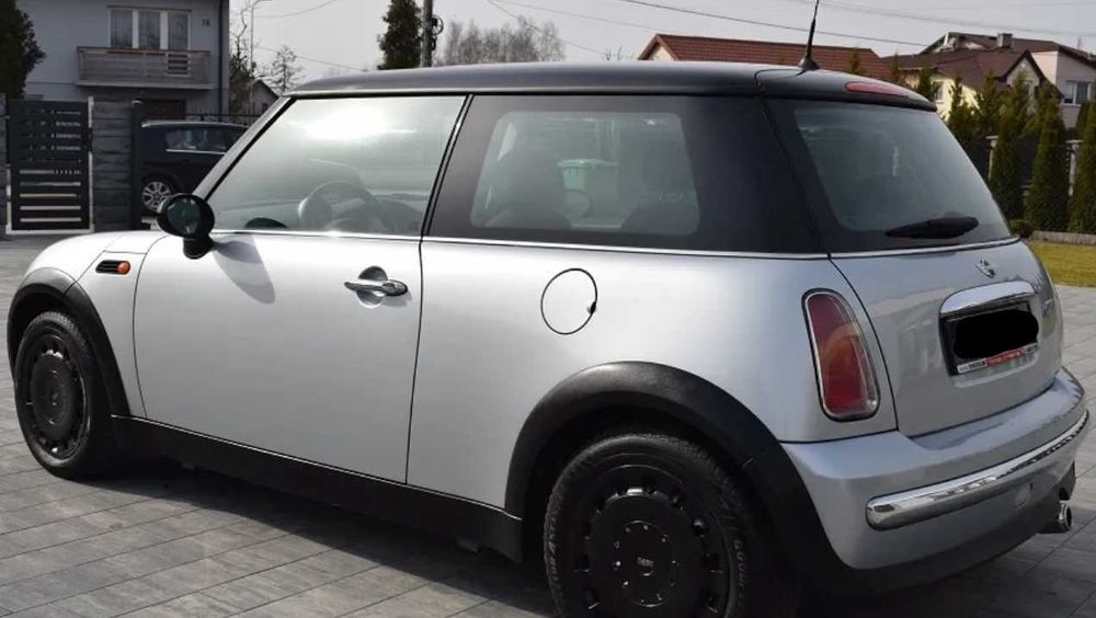 Разборка MINI Cooper R50 скло