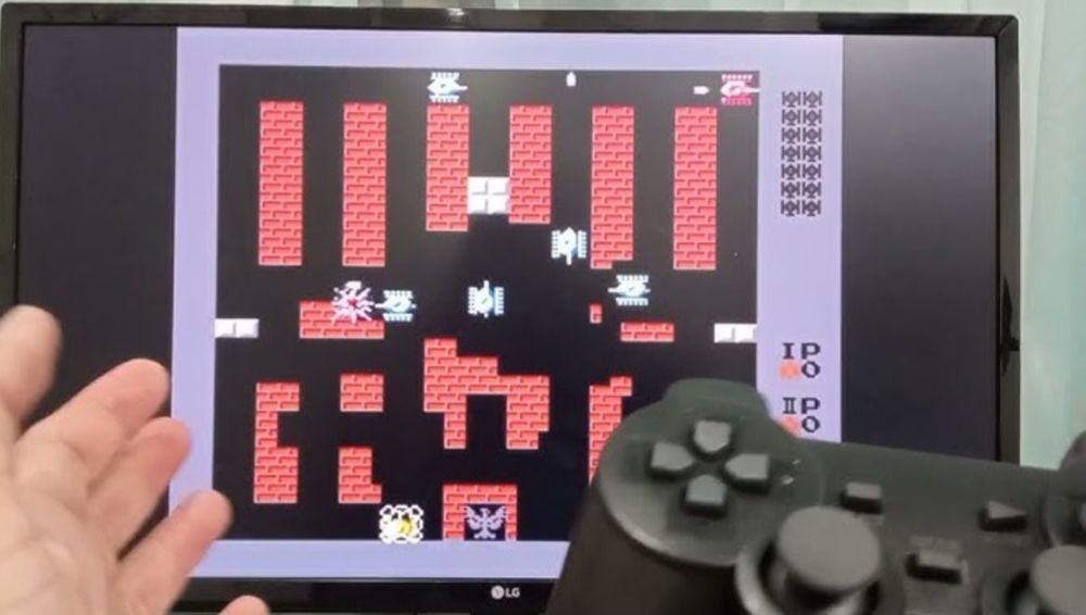 Ігрова ретро приставка консоль