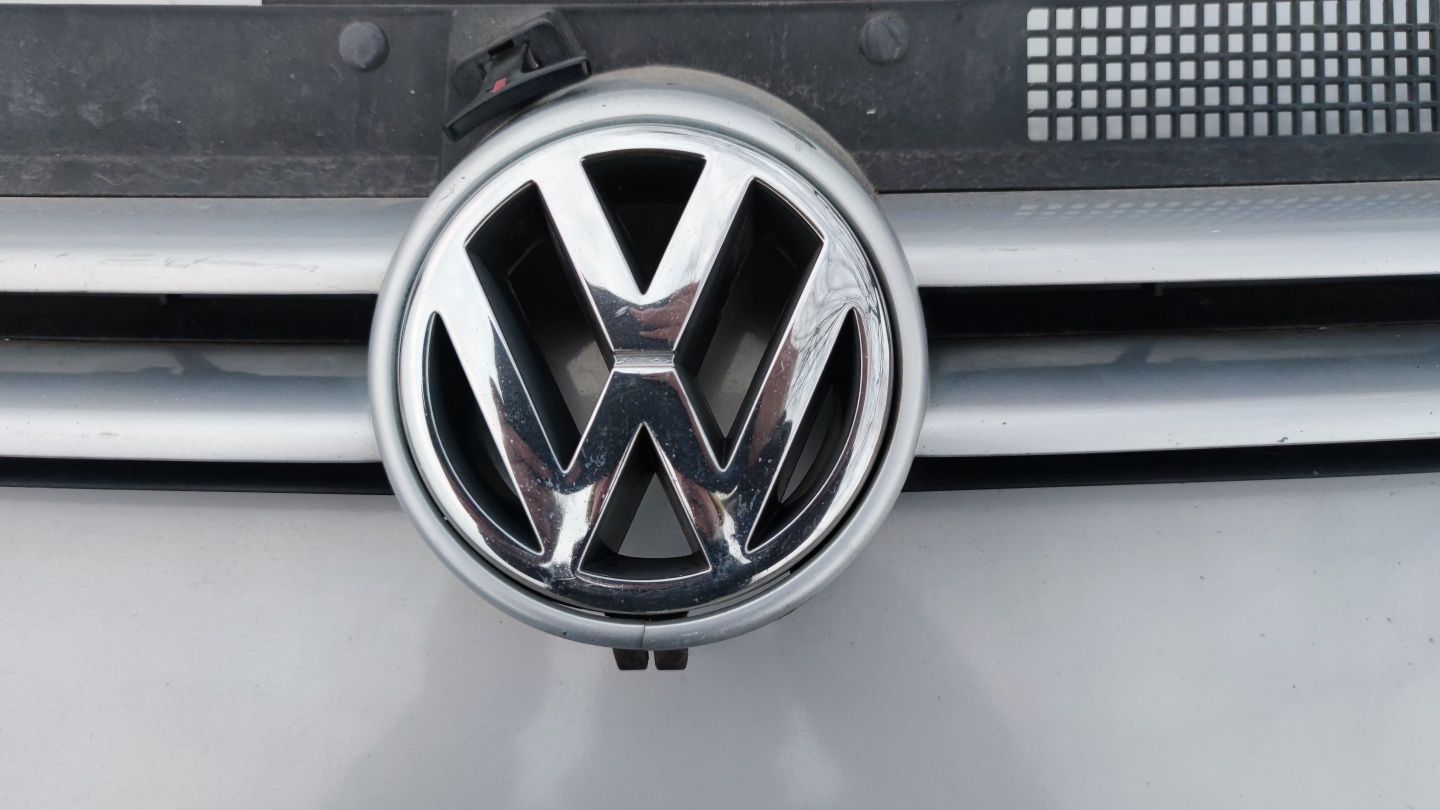 VW golf 4 gryl ze znaczkiem 100zł dawca